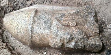 Случайность привела к открытию: в Египте обнаружили гигантские статуи Рамсеса II (фото)