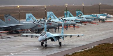 Носители КАБов: СБУ поразила два российских истребителя на военном аэродроме в Адыгее