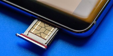6 причин, через які варто купити смартфон із фізичним слотом для SIM-картки