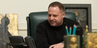 "Танцуй, танцуй": Ермак потроллил Медведева, но потом удалил свой пост (скриншот)