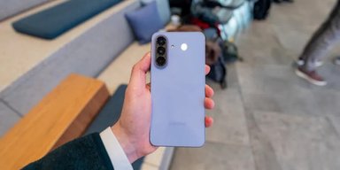 "Він просто кращий": експерт назвав альтернативу бюджетному смартфону Samsung (фото)