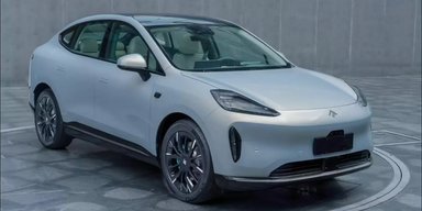 Китайцы представили электрокроссовер в стиле Tesla Model X с запасом хода 600 км (фото)