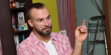 Встать как все. Как волонтер Дмитрий Щебетюк учит уважать человеческое достоинство