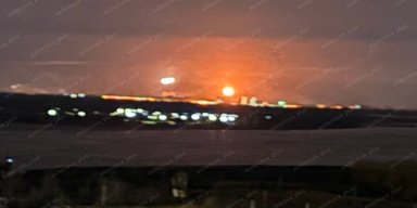 Дрони атакували НПЗ у Волгограді, а російська ППО  вдарила по багатоповерхівці, — соцмережі (відео)
