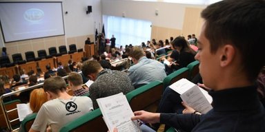 В Харькове вуз требует со студентки 264 тысячи гривен компенсации: что она натворила