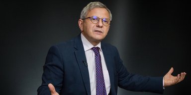 Знайти гроші на пенсії і субсидії: про який "план Б" каже радник президента Олег Устенко