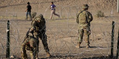 У США загострилася міграційна криза: що відбувається в Техасі та чому там Нацгвардія (відео)