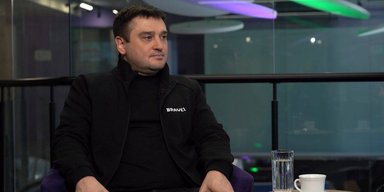 Робить табличку і каже, хто виграє: законопроєкти та рішення Кабміну оцінює штучний інтелект