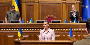 Премьер Дании прибыла с визитом в Киев и выступила в Раде, — депутаты (фото)