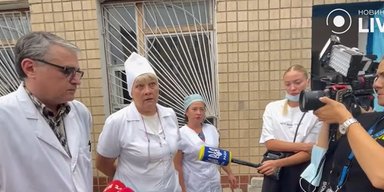 Дают колбасу, сало и персики: после скандала в психбольнице Одессы изменили питание (фото)