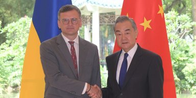 У КНР офіційно заявили, що Київ готовий до переговорів із РФ: що кажуть у МЗС України