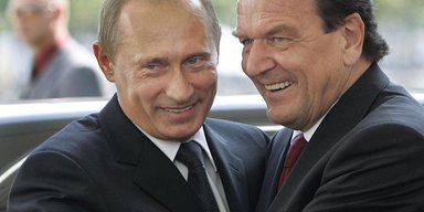 Путинский немец. Почему Шредер не хочет жить на одну зарплату