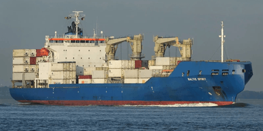 Естонія затримала судно Baltic Spirit з контрабандою для РФ: діяли "командос" та ВМС