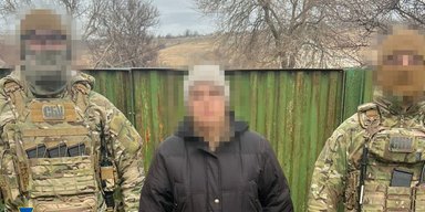 Коригували удари по військових: СБУ викрила двох агентів ФСБ у Донецькій області