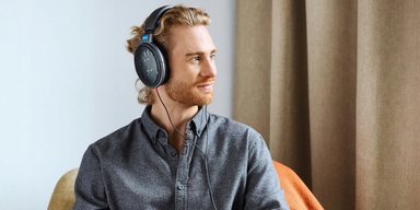 Топ 3 найкращих навушників для прослуховування музики влітку: Koss, Sennheiser, HiFiMAN (фото)