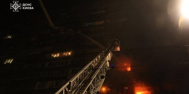 Блекаут на лівому березі, проблеми з водою і пошкоджені будинки: наслідки атаки на Київ (фото, відео)