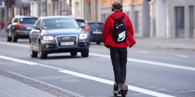 В Одессе мужчина получил рекордный штраф за езду на электросамокате: почему его осудили