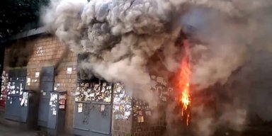 "Взорвался трансформатор": один из районов Киева снова остался без света, — соцсети (видео)