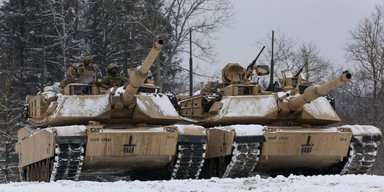 Життя солдатів важливіше за техніку: як і чому був підбитий перший український Абрамс
