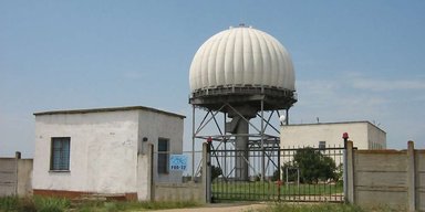 У Криму знищено радар ТРЛК-10 "Скала-М": з'явилися супутникові знімки влучань (фото)