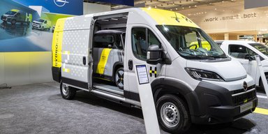 Запас ходу — 500 км: Opel випустив нестандартний електричний фургон із ГБО (фото)