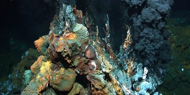 Ідеальне місце для копальні: на морському дні виявлено неймовірні запаси золота (фото)