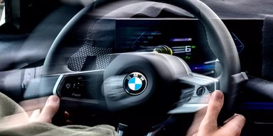 Руль вращается сам по себе: BMW отзывает десятки тысяч авто из-за жуткого дефекта