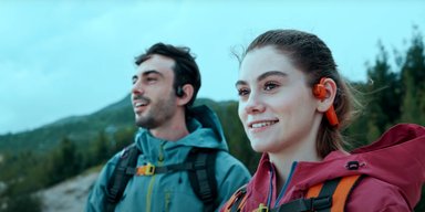 Созданы первые в мире наушники со встроенной камерой: зачем они нужны