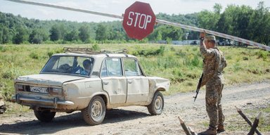Ставка на блицкриг. Что приготовила Банковая в законах о реинтеграции Донбасса