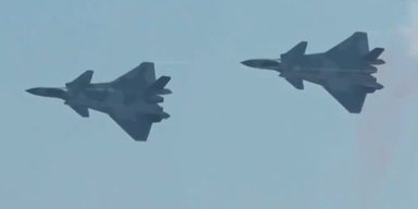 Китай готовит истребители J-20 к схватке с F-16: на что способны "Могучие драконы" (видео)