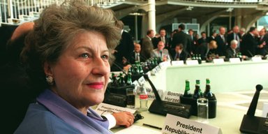 Мир не дождался раскаяния: умерла Биляна Плавшич, которую Гаага осудила за преступления против человечности