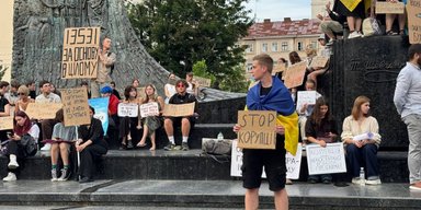 "Будапештская юшка" и рука Москвы: как Россия пытается использовать акции протеста в Украине