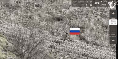 Палиці замість милиць і вперед: НГУ зафіксувала, як РФ кидає у штурм поранених (відео)