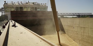 Варшава молчит: как Киев пытается договориться с Польшей и снять запрет на ввоз зерна