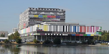 В России госканалы требуют у Google рекордные 2 ундецильона рублей — СМИ
