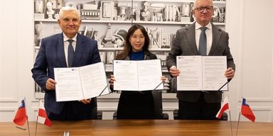 Тайвань пожертвував $1 млн на допомогу українським біженцям у Польщі
