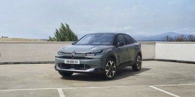 На український ринок виходить новий Citroen C4 2025: подробиці та ціни (фото)