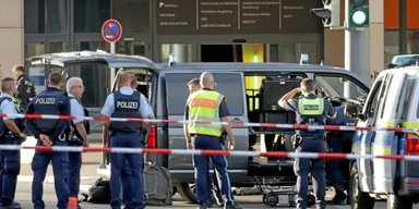 Взрыв в Германии: двое украинцев пострадали, а на вокзале нашли еще один подозрительный предмет