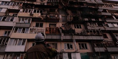 Специально просчитанная атака: Зеленский подтвердил применение "Циркона", последствия в Киеве