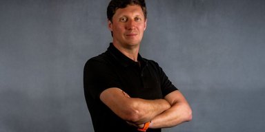 Александр Еселев: "Современное защитное стекло – это уже не аксессуар, а часть технологии"
