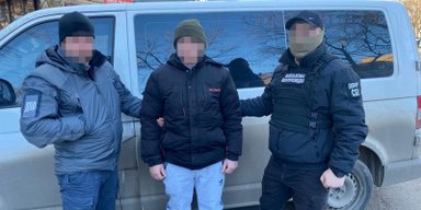 У Херсоні затримали місцевого перебіжника, який працював на окупантів, — ДБР
