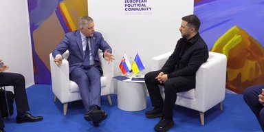 "Словаччина підтримає вступ України до ЄС": Зеленський в Єревані зустрівся з Фіцо