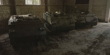 Ахметов передал 14 британских бронетранспортеров 3-й штурмовой