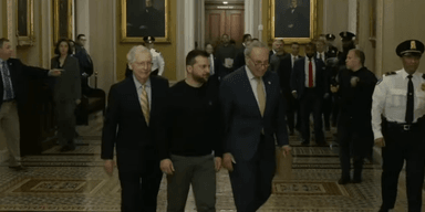 Зеленский прибыл в Конгресс США: с кем встретится, детали (видео)