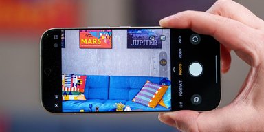 Недорогий смартфон з камерою 200 МП та великою батареєю: скільки коштує новинка Honor (фото)