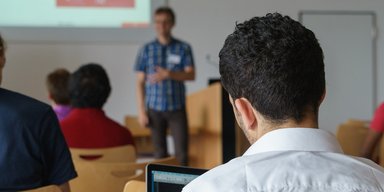 Бронювання викладачів: яких працівників сфери освіти не призвуть до ЗСУ