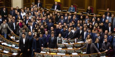 Замена капитана. Депутат Ирина Верещук: "В ноябре партию "Слуга народа" возглавит Корниенко"