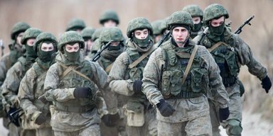 "Сломали забор": 100 бойцов ВС РФ пытались сбежать из воинской части Краснодара (видео)