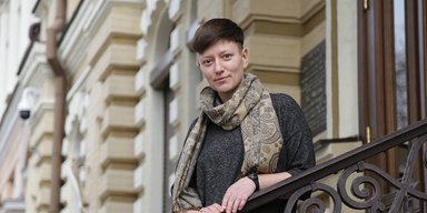 Главный экспонат. Что общего у статуи бога Тота и обгоревшего на Майдане фонаря