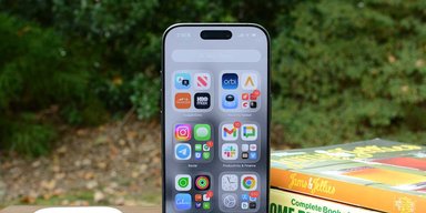 Новый iPhone всех удивит: пользователи заинтригованы смартфоном в честь 20-летия бренда